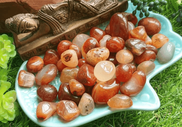 Descubra os Benefícios da Cornalina: A Pedra da Energia e Coragem - Purezen